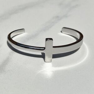 New! “Ximena” Adjustable Silver Bracelet